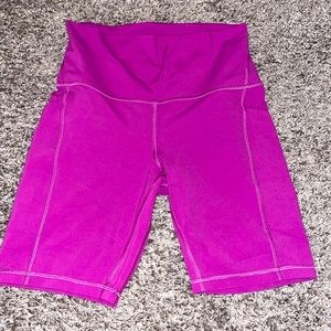 lululemon Align™ High-Rise Short with Pockets
8" vivid plum size 8